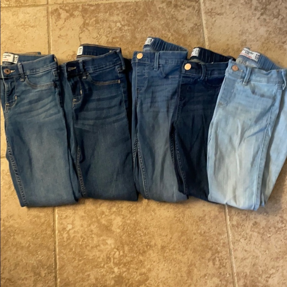 Bundle of 5 pairs of Abercrombie denim leggings